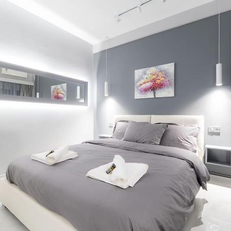 Lux Seaside Apartment By Volos Hospitality Extérieur photo
