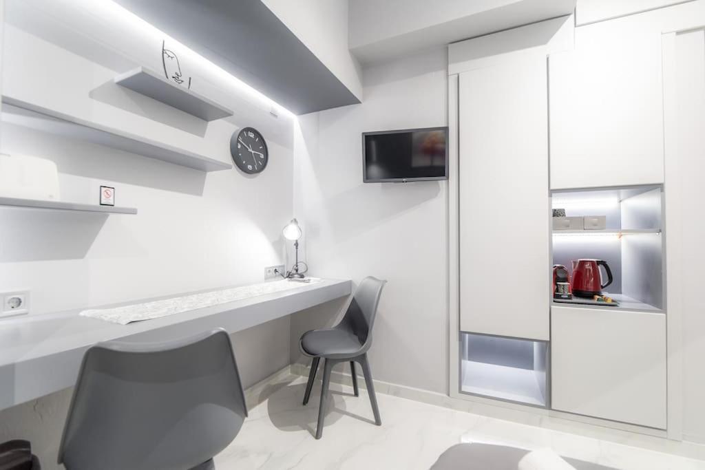 Lux Seaside Apartment By Volos Hospitality Extérieur photo